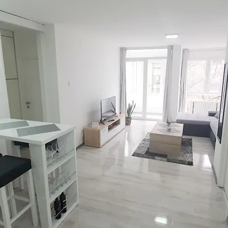Stark Arena, New Apartment Belgrade