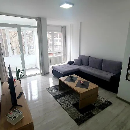Apartment Stark Arena, New
